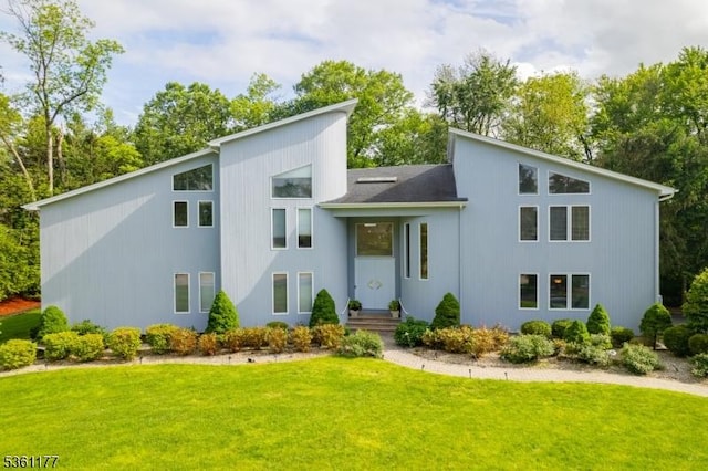 12 Fox Hollow Rd, Montville Twp, NJ 07045 - mid-century home with a front yard