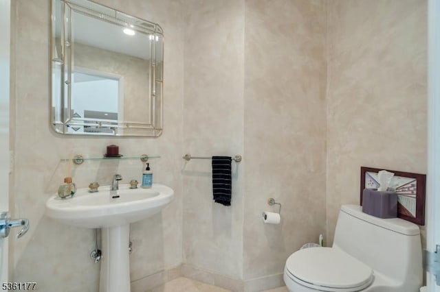 12 Fox Hollow Rd, Montville Twp, NJ 07045 - half bath with toilet