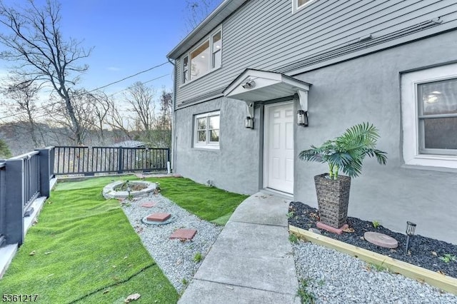 26 Union Rd, Wantage Twp, NJ 07461 - doorway to property with stucco siding