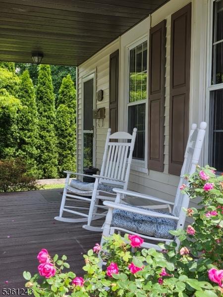 126 Park Ave, Lopatcong Twp, NJ 08865 - view of wooden porch