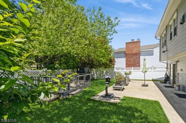 1 Hollywood Dr, Woodbridge Twp, NJ 07095 - view of yard with a patio area and a garden
