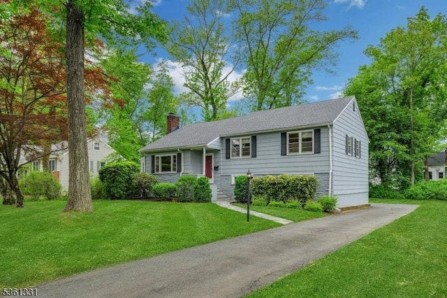 908 Willow Grove Rd, Westfield Town, NJ 07090 - view of front of home with a chimney and a front lawn
