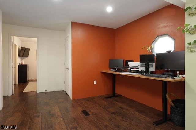 992 Milton Blvd, Rahway City, NJ 07065 - office with hardwood / wood-style flooring and recessed lighting