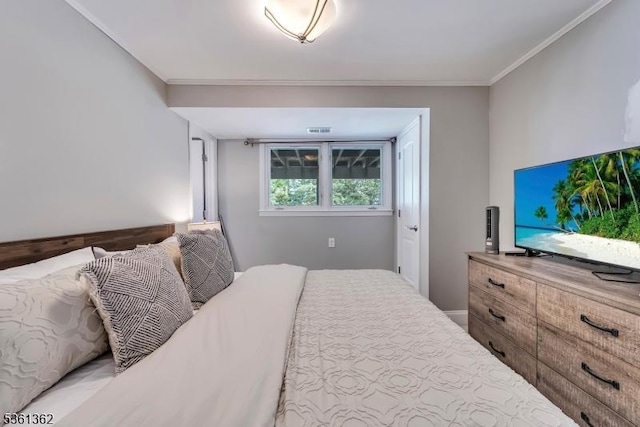 86 Belmont Ave, Cranford Twp, NJ 07016 - bedroom with ornamental molding