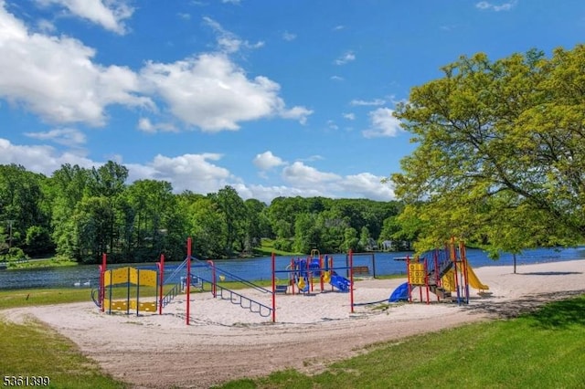 29 Black Oak Dr, Vernon Twp, NJ 07462 - community jungle gym with a water view