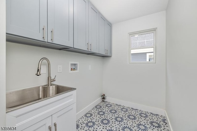 1314 Pine Grove Ave, Westfield Town, NJ 07090 - laundry area featuring baseboards, washer hookup, and cabinet space