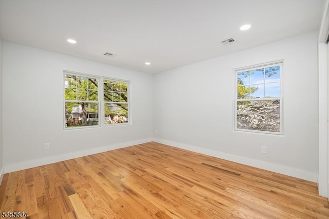 1314 Pine Grove Ave, Westfield Town, NJ 07090 - unfurnished room with wood finished floors, recessed lighting, and baseboards