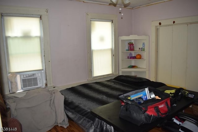 375 Tower St, Union Twp, NJ 07088 - bedroom featuring multiple windows, cooling unit, and a closet