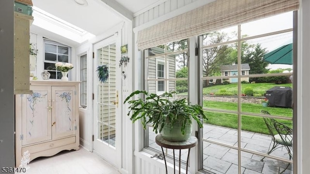 23 Laurel Pl, Fanwood Boro, NJ 07023 - sunroom featuring a skylight