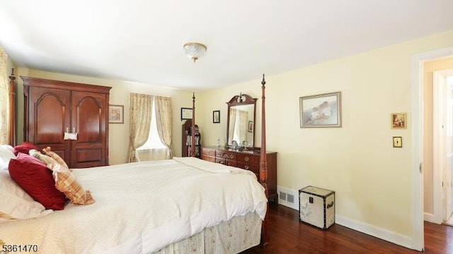 23 Laurel Pl, Fanwood Boro, NJ 07023 - bedroom featuring dark wood finished floors and baseboards