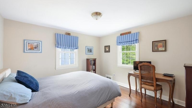 23 Laurel Pl, Fanwood Boro, NJ 07023 - bedroom featuring dark wood-style floors and baseboards