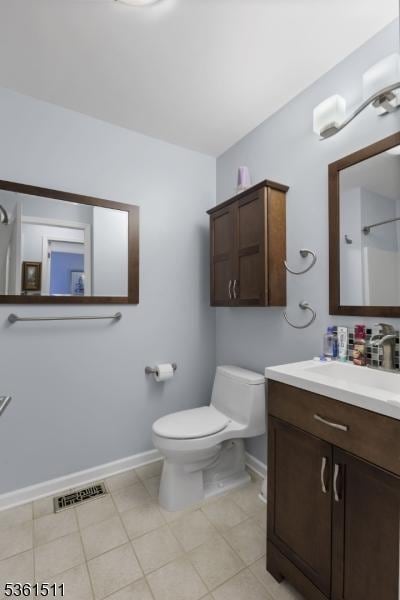 5 Caleb Ct, Hardyston Twp, NJ 07419 - bathroom with baseboards, toilet, vanity, and a shower