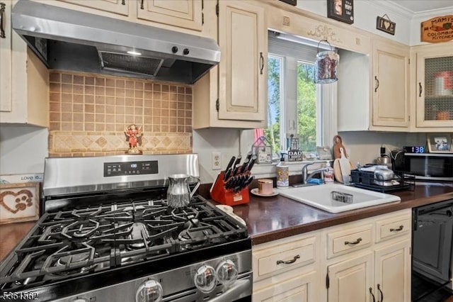 10 Hanover Ave, Hanover Twp, NJ 07981 - kitchen featuring gas stove, under cabinet range hood, dishwasher, a sink, and dark countertops