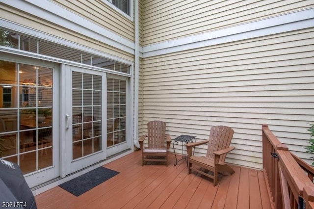 302 Lindabury Ln, Tewksbury Twp, NJ 07979 - view of wooden terrace