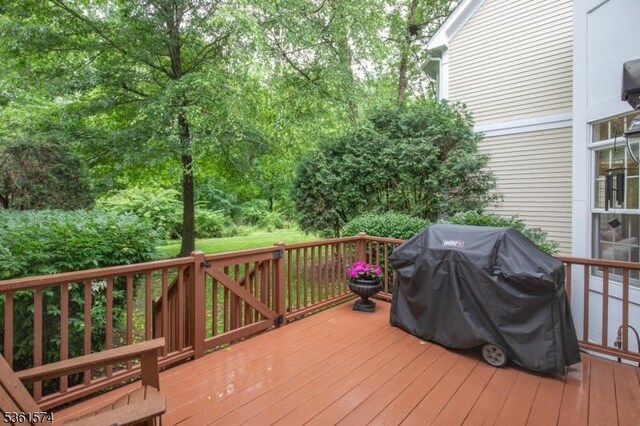 302 Lindabury Ln, Tewksbury Twp, NJ 07979 - wooden terrace with grilling area