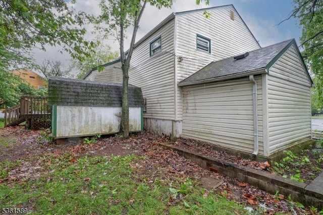 328 Ralph St, Franklin Twp, NJ 08873 - view of side of home featuring a deck