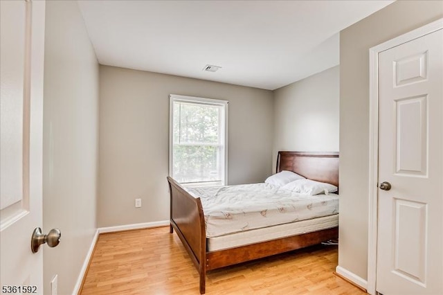 73-81 Mariners Ct, Plainfield City, NJ 07063 - bedroom with light wood-style flooring