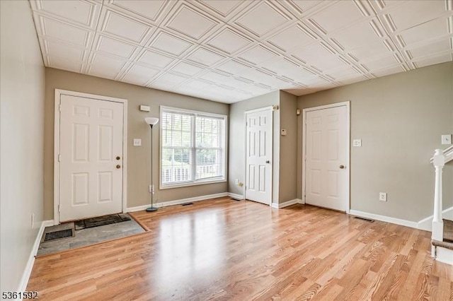73-81 Mariners Ct, Plainfield City, NJ 07063 - foyer with light wood-style floors