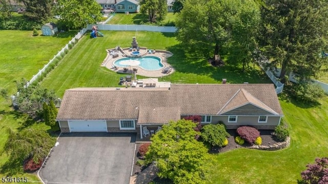 10 Mountainview Rd, Roxbury Twp, NJ 07876 - view of subject property with a pool