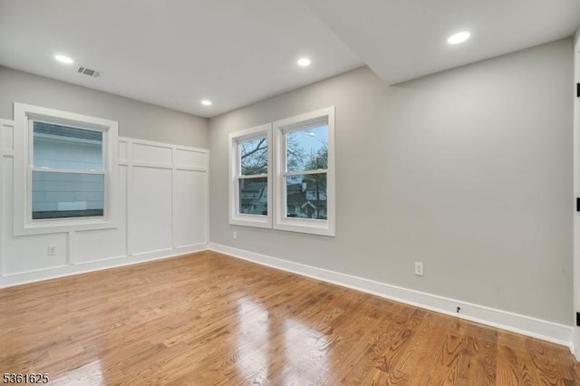 139 Weaver Ave, Bloomfield Twp, NJ 07003 - unfurnished room with baseboards, light wood-style floors, and recessed lighting