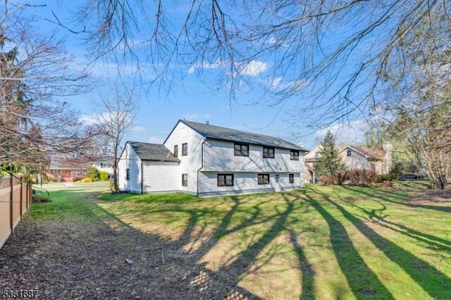 185 Colonial Rd, Emerson Boro, NJ 07630