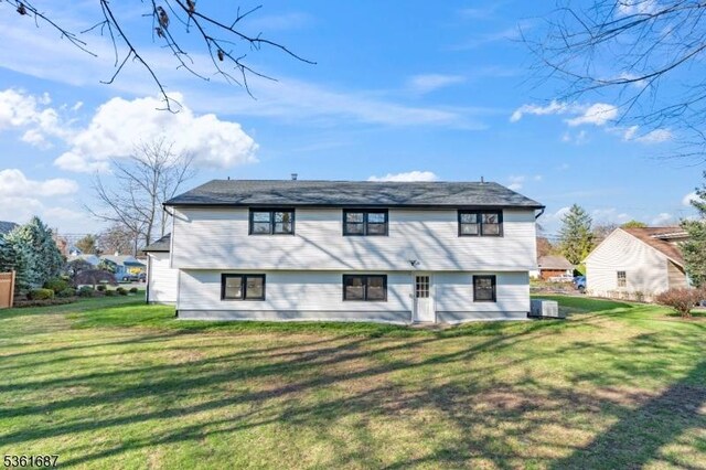 185 Colonial Rd, Emerson Boro, NJ 07630
