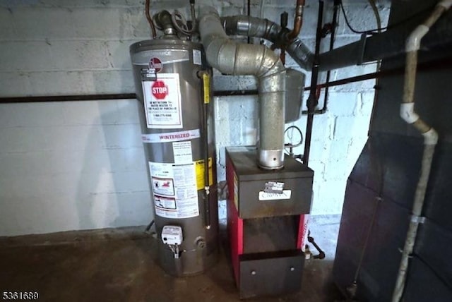 17 Hilltop Cir, Hanover Twp, NJ 07981 - utility room featuring water heater
