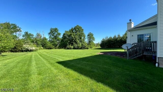 2 Murphy Dr, Hillsborough Twp, NJ 08844 - view of green lawn