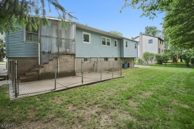 28 Stylon Rd, Wayne Twp, NJ 07470 - rear view of property