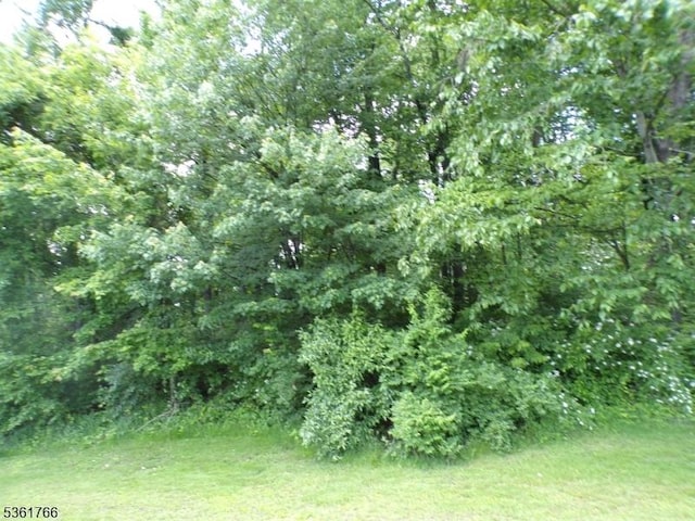 7 Poppys Ct, Knowlton Twp, NJ 07832