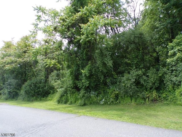 7 Poppys Ct, Knowlton Twp, NJ 07832