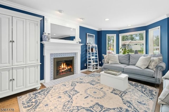 11 Putnam Ave, Berkeley Heights Twp, NJ 07922 - living room featuring a fireplace, crown molding, wood finished floors, recessed lighting, and baseboards