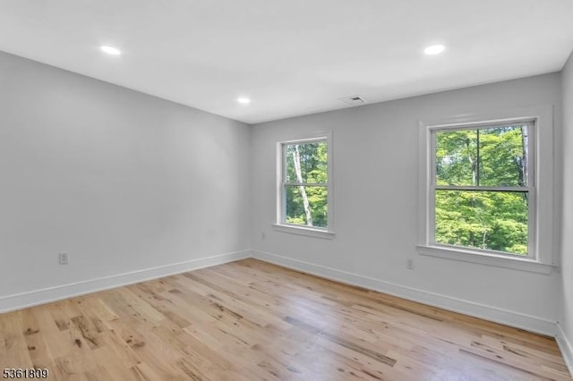 23 Meadow Ln, Sparta Twp, NJ 07871 - empty room featuring light wood-style floors and recessed lighting