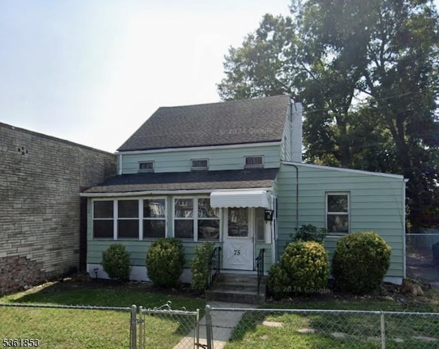75 Laurel Ave, Union Twp, NJ 07083 - view of front of house featuring a gate and roof with shingles