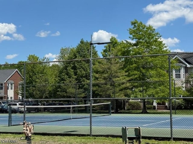 60 Forest Dr Unit 60, Piscataway Twp, NJ 08854 - view of tennis court