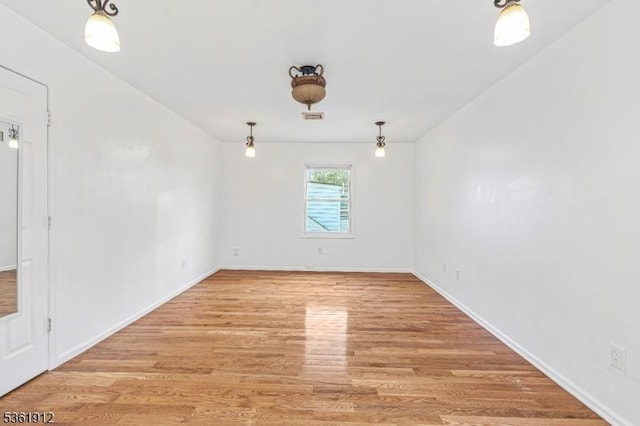 391 Lewis St, Franklin Twp, NJ 08873 - spare room featuring light wood finished floors and baseboards