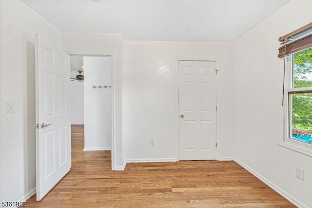 391 Lewis St, Franklin Twp, NJ 08873 - unfurnished room featuring light wood-style floors and baseboards