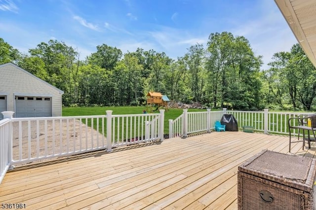 172 Ferry Rd, Delaware Twp, NJ 08822 - deck featuring a lawn and an outdoor structure
