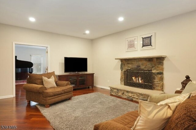 7 Watchung Dr, Bernards Twp, NJ 07920 - living room featuring wood finished floors, recessed lighting, a fireplace, and baseboards