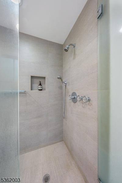 60 Fernwood Rd, Summit City, NJ 07901 - bathroom featuring a stall shower