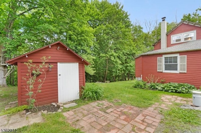 902 Mount Benevolence Rd, Stillwater Twp, NJ 07860 - view of green lawn featuring a patio
