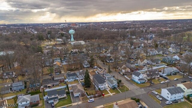 1537 Franklin St, Clark Twp, NJ 07066 - aerial view of property and surrounding area with nearby suburban area