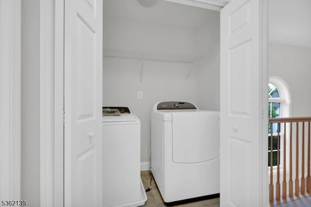 231 Swathmore Dr, Nutley Twp, NJ 07110 - washroom with washer and clothes dryer