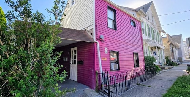 286 Chambers St, Phillipsburg Town, NJ 08865 - view of side of property