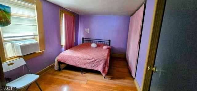 286 Chambers St, Phillipsburg Town, NJ 08865 - bedroom with wood finished floors, baseboards, and cooling unit