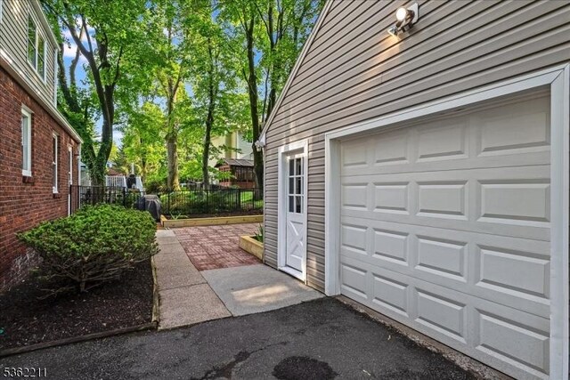 248 Knickerbocker Rd, Closter Boro, NJ 07624 - view of garage