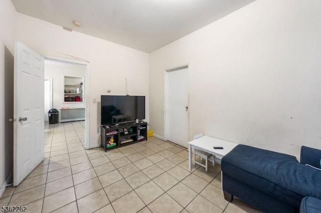 639 N 8th St, Newark City, NJ 07107 - living area with light tile patterned floors