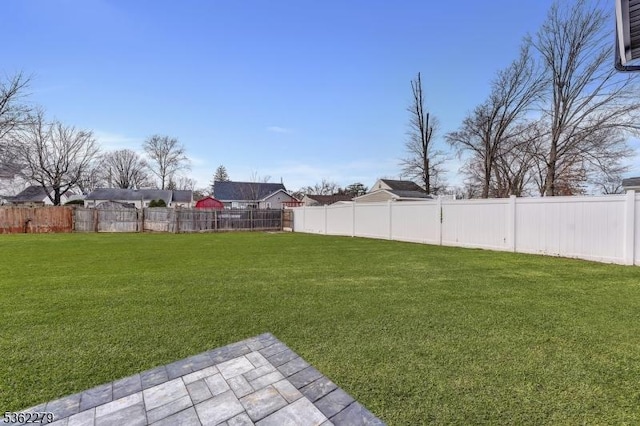 28 Kenmore Rd, Edison Twp, NJ 08817 - view of yard
