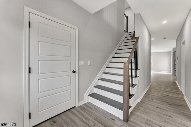 28 Kenmore Rd, Edison Twp, NJ 08817 - stairway featuring wood finished floors, baseboards, and recessed lighting