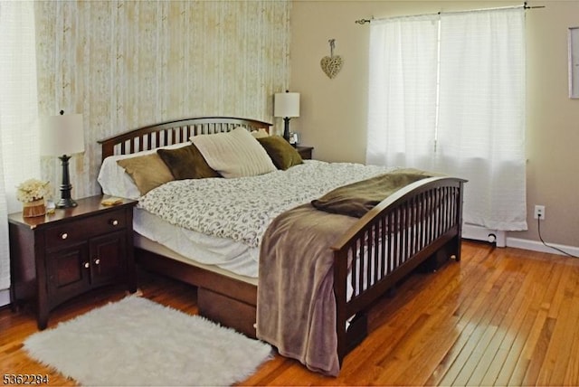 9B Foxwood Dr Unit B, Morris Plains Boro, NJ 07950 - bedroom featuring hardwood / wood-style flooring and baseboards